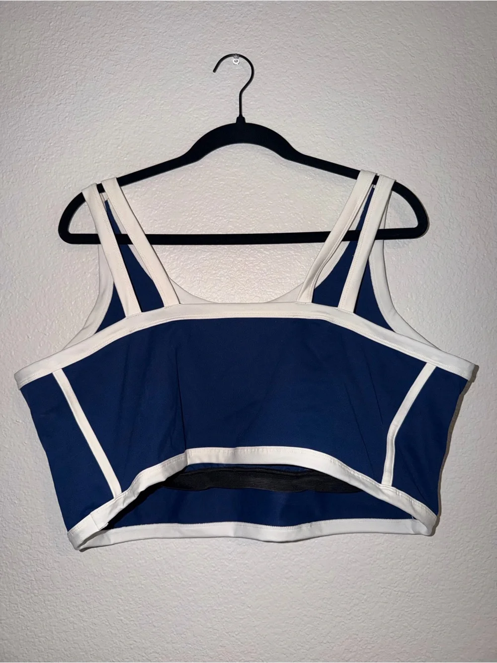 Torrid TRU Performance Core Active Sports Bra.